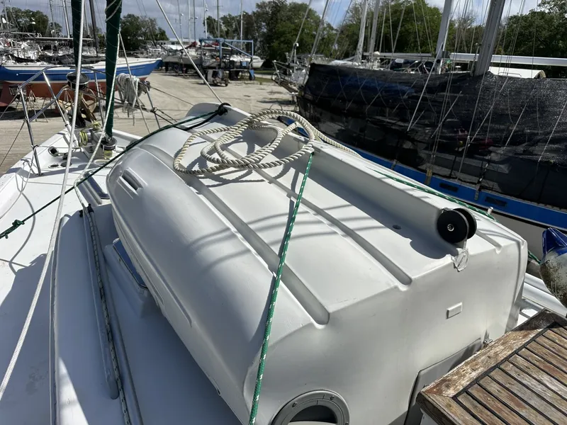 Slide: The Image of Valiant Valiant 40 1976 - 6033720