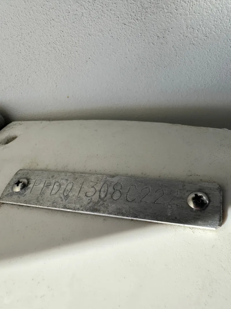 Slide: The Image of Valiant Valiant 40 1976 - 6033725