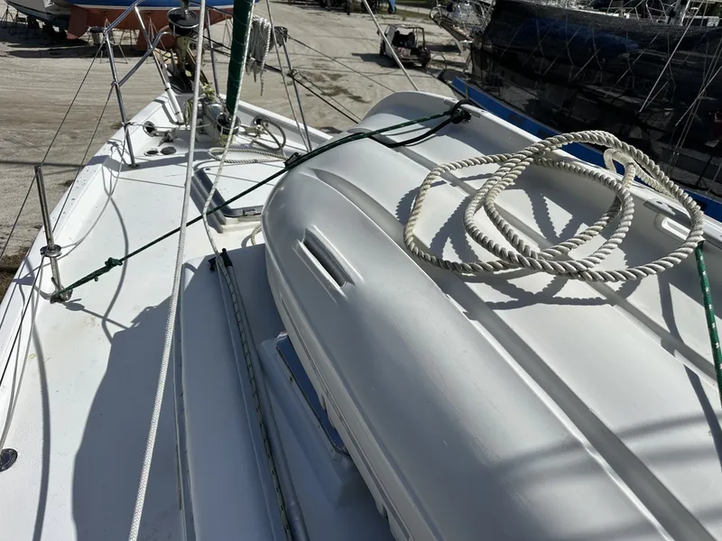 Slide: The Image of Valiant Valiant 40 1976 - 6033727