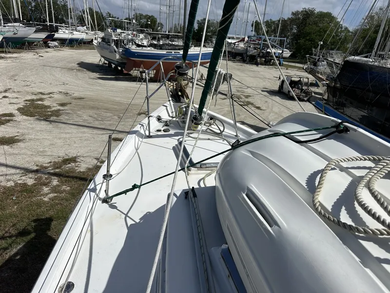 Slide: The Image of Valiant Valiant 40 1976 - 6033728