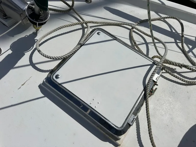 Slide: The Image of Valiant Valiant 40 1976 - 6033730