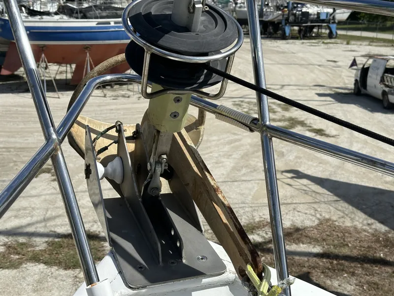 Slide: The Image of Valiant Valiant 40 1976 - 6033736