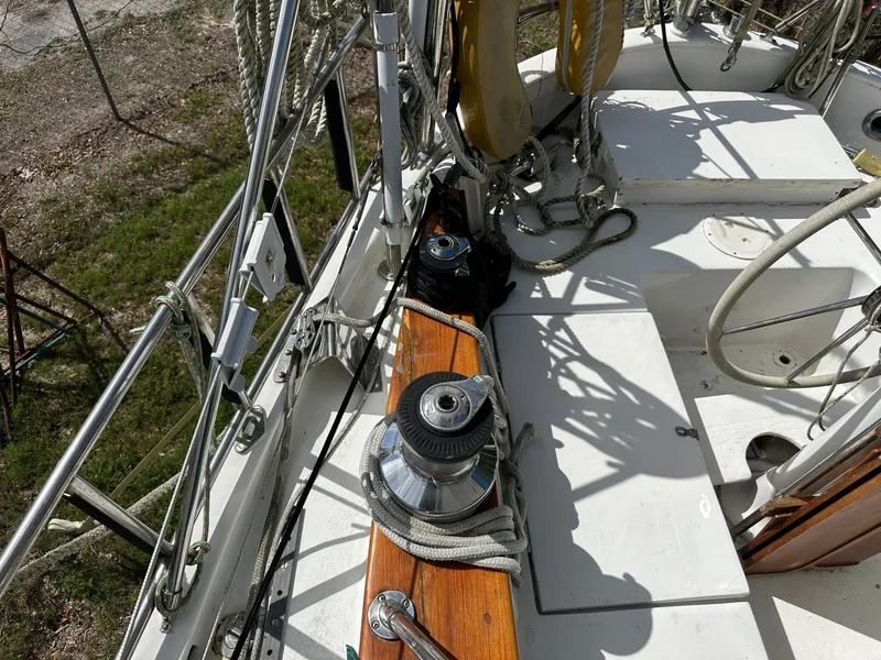 Slide: The Image of Valiant Valiant 40 1976 - 6033762