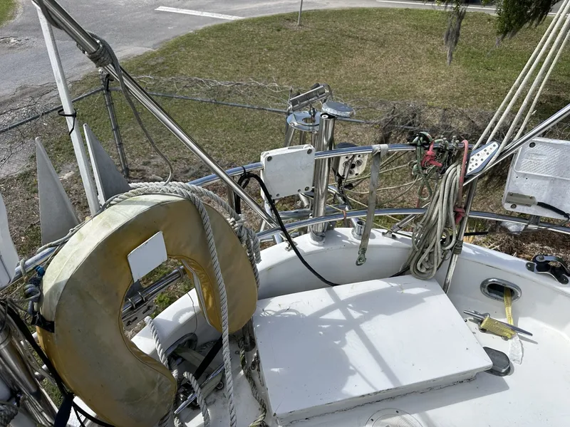 Slide: The Image of Valiant Valiant 40 1976 - 6033768