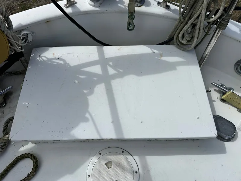 Slide: The Image of Valiant Valiant 40 1976 - 6033773