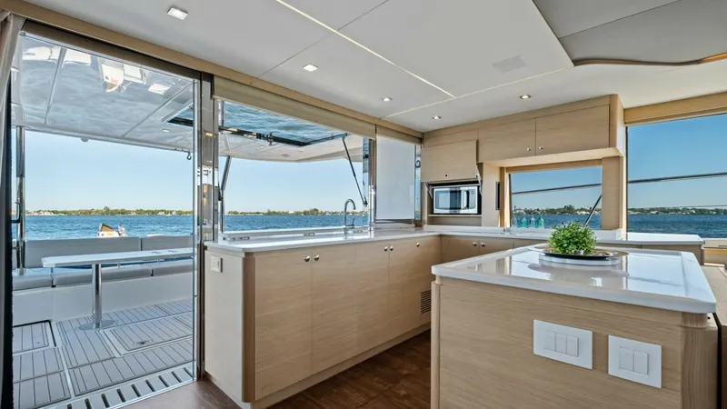 Slide: The Image of 2022 54 Aquila Powercat 'Remarkable I' - 6613547
