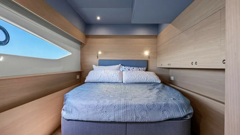 Slide: The Image of 2022 54 Aquila Powercat 'Remarkable I' - 6613560