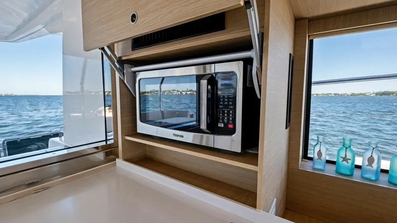 Slide: The Image of 2022 54 Aquila Powercat 'Remarkable I' - 6613545