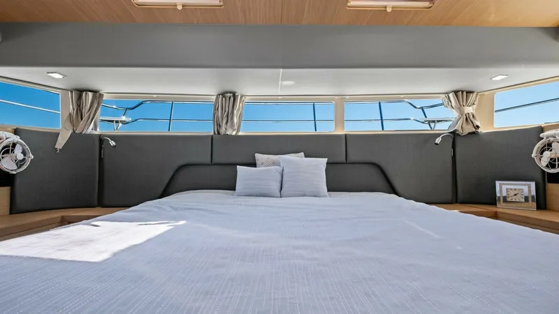 Slide: The Image of 2022 54 Aquila Powercat 'Remarkable I' - 6613555