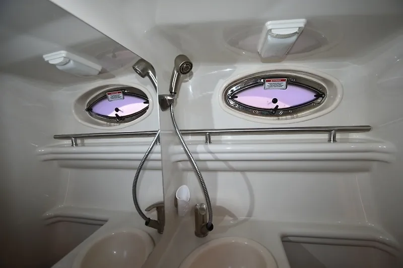 Slide: The Image of 0005619619 - 6003852