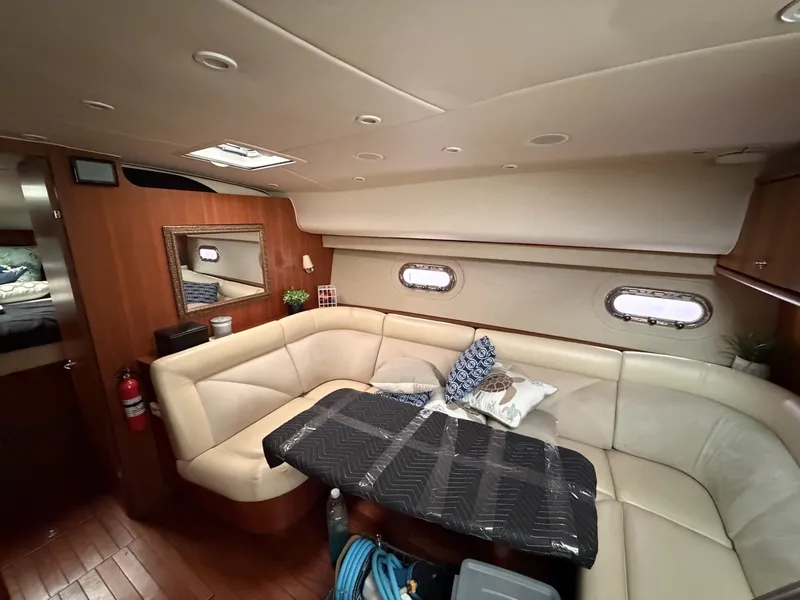 Slide: The Image of Tiara 43 Sovran 2006 - 6003891