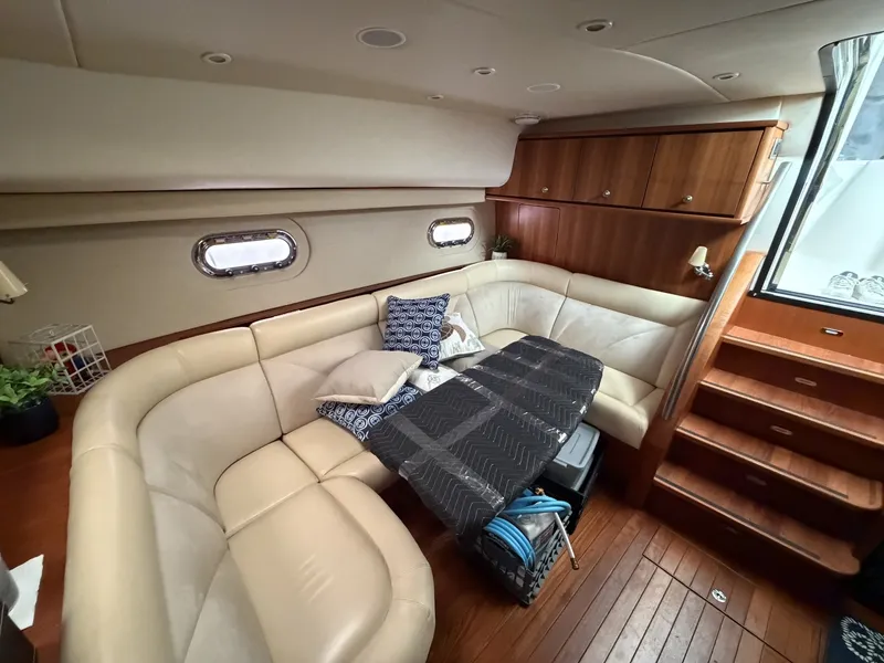 Slide: The Image of Tiara 43 Sovran 2006 - 6003892