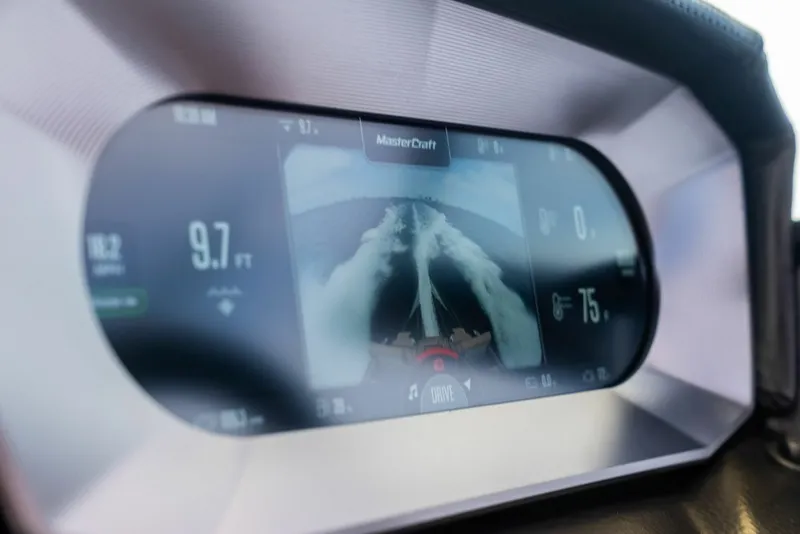 Slide: The Image of Mastercraft X24 2024 - 6047815