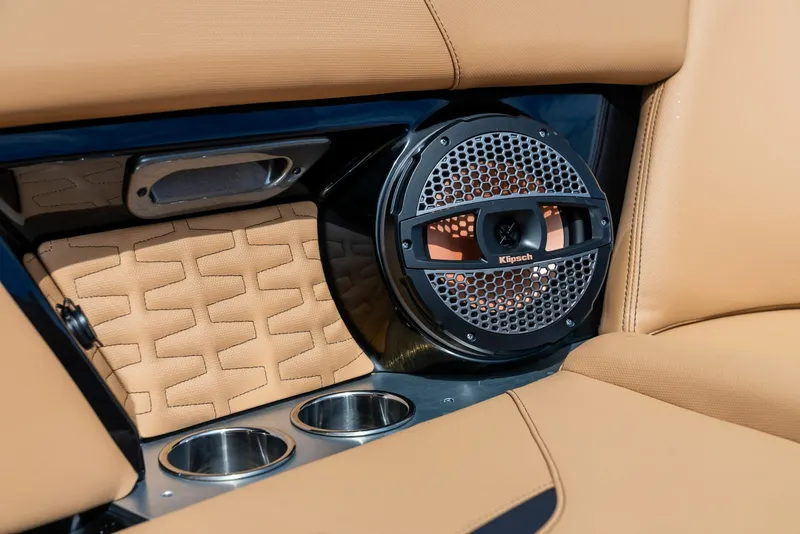 Slide: The Image of Mastercraft X24 2024 - 6047818