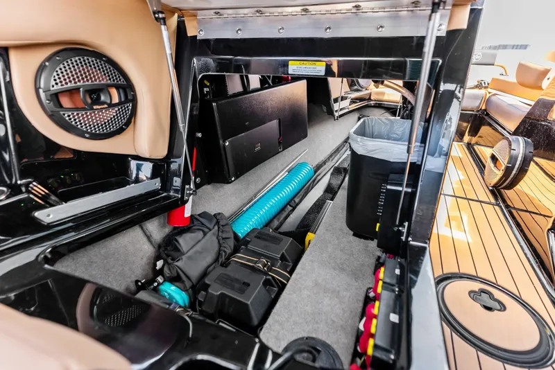 Slide: The Image of Mastercraft X24 2024 - 6047846