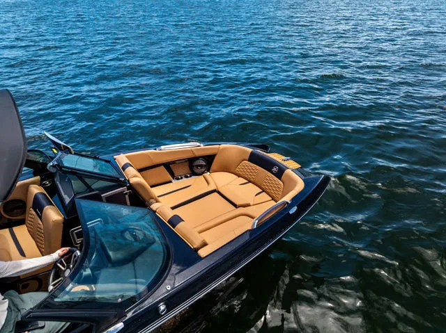 Slide: The Image of Mastercraft X24 2024 - 61