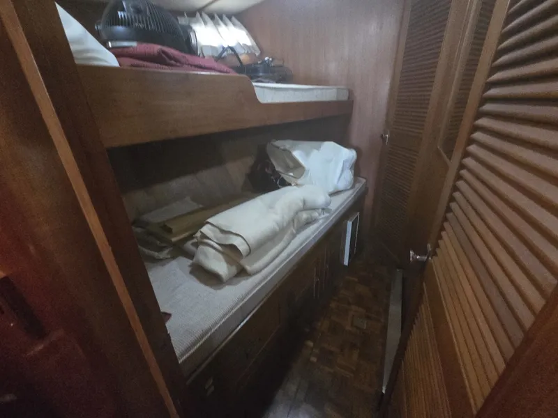 Slide: The Image of Ocean Alexander 50 1982 - 6004807