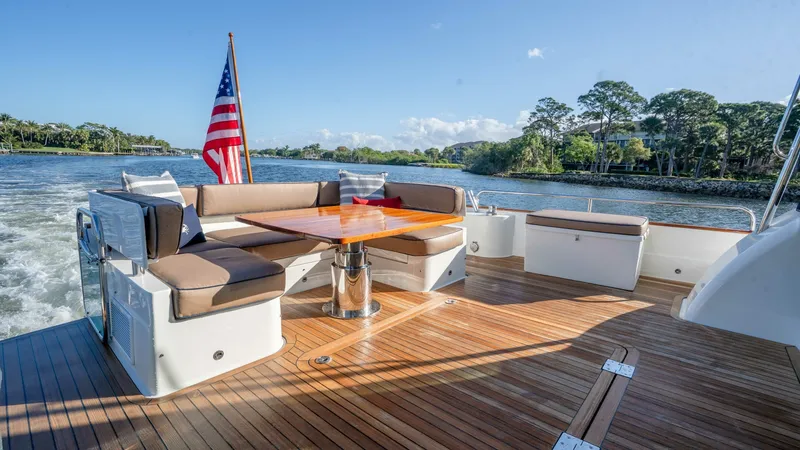 Slide: The Image of Sabre 66 Dirigo 2018 - 6005942