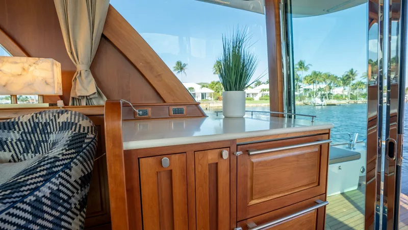 Slide: The Image of Sabre 66 Dirigo 2018 - 6005951