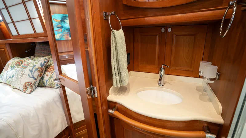 Slide: The Image of Sabre 66 Dirigo 2018 - 6005982