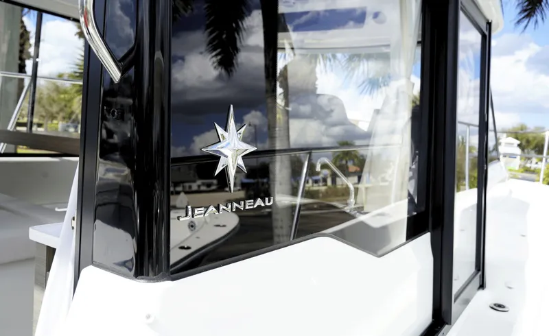 Slide: The Image of Jeanneau 29 2026 - 6005238