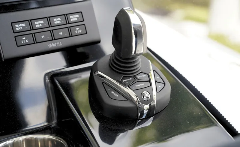 Slide: The Image of Jeanneau 29 2026 - 6005260