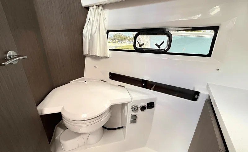 Slide: The Image of Jeanneau 29 2026 - 6005267