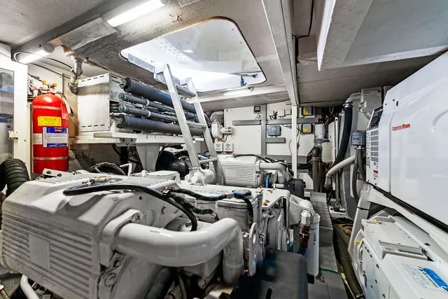 Slide: The Image of Prestige 550 Fly 2013 - 23