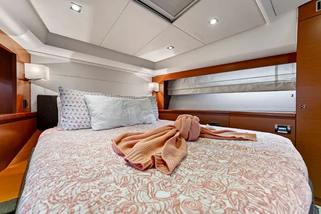 Slide: The Image of Prestige 550 Fly 2013 - 27