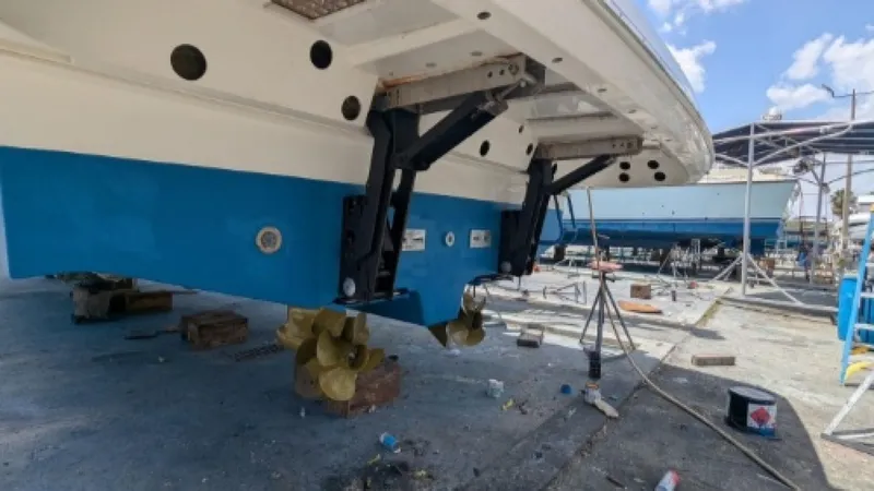 Slide: The Image of Prestige 550 Fly 2013 - 6005452