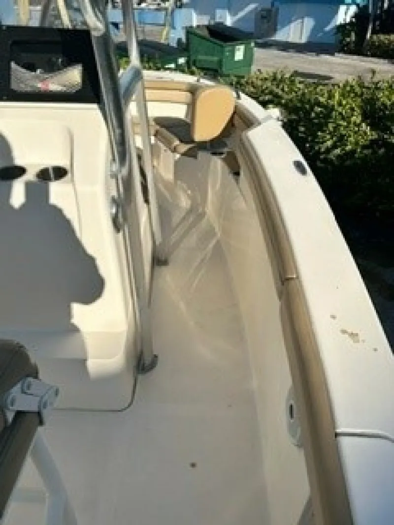 Slide: The Image of Scout 215 XSF 2019 - 6005552