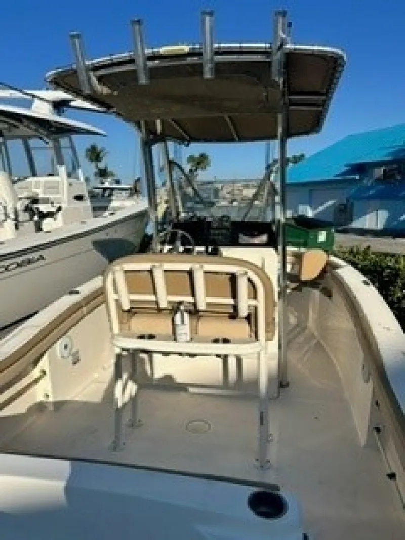 Slide: The Image of Scout 215 XSF 2019 - 6005554