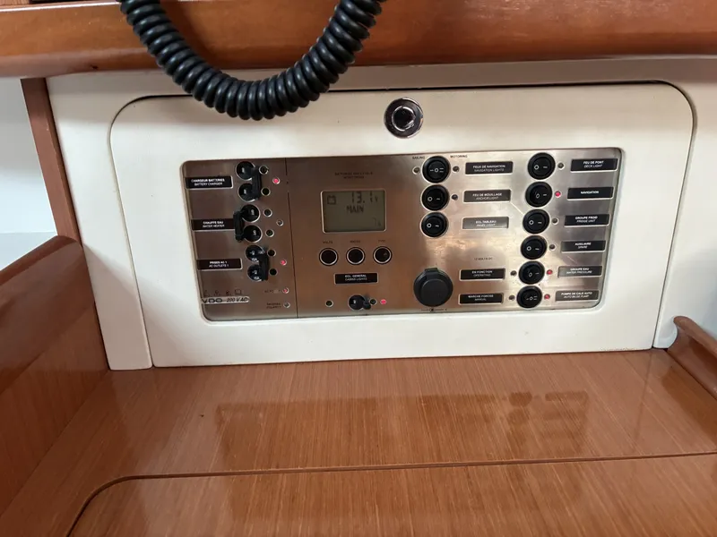 Slide: The Image of 2008 Beneteau Oceanis 43 -  - 6040517