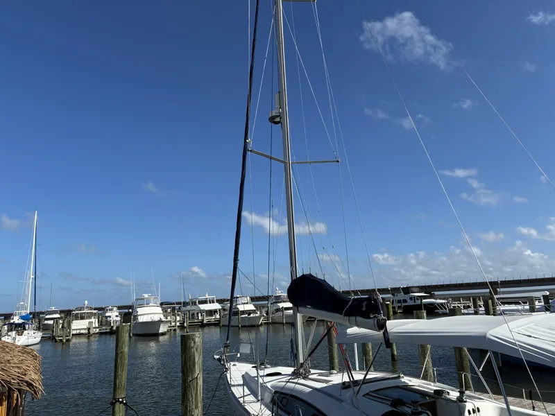 Slide: The Image of 2008 Beneteau Oceanis 43 -  - 6040578