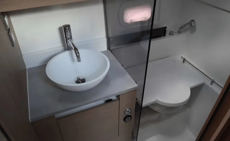 Slide: The Image of Jeanneau LEADER 10.5 WA S2 2025 - 6005848