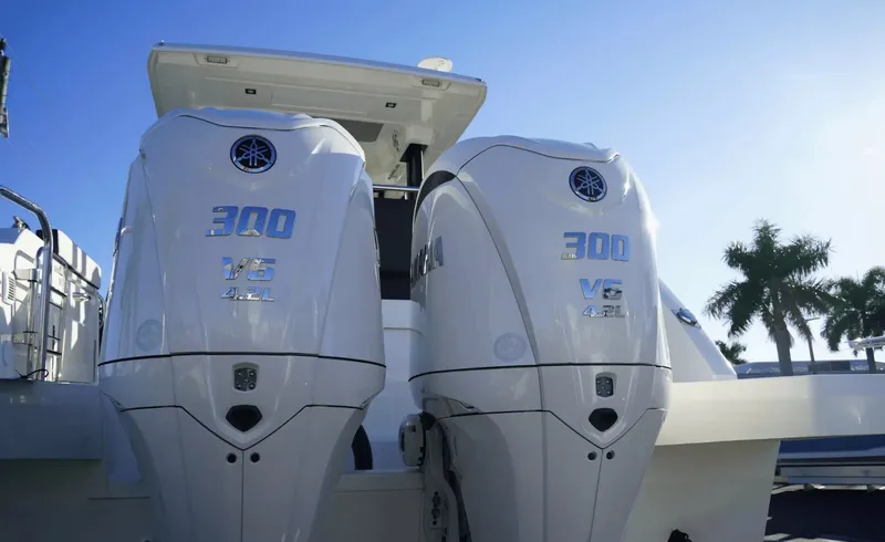 Slide: The Image of Jeanneau LEADER 10.5 WA S2 2025 - 6005839