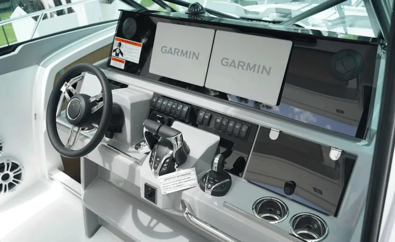 Slide: The Image of Jeanneau LEADER 10.5 WA S2 2025 - 6005845