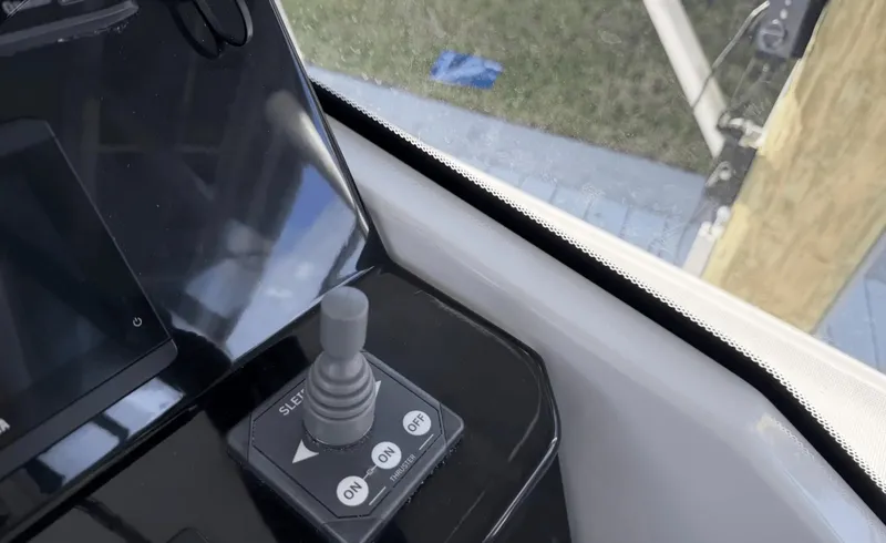 Slide: The Image of Jeanneau NC-795 Coupe 2023 - 6006018