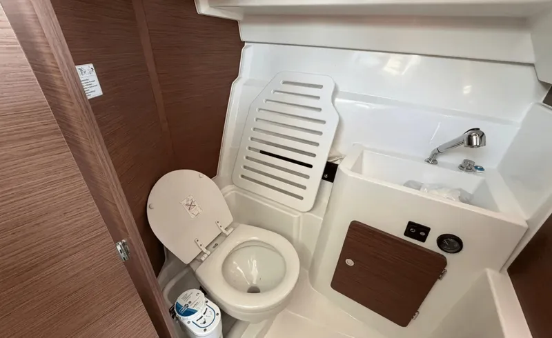 Slide: The Image of Jeanneau NC-795 Coupe 2023 - 6006022