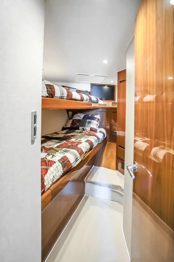 Slide: The Image of 2021 Viking 48 Convertible- MISS TAMMY- Forward VIP Stateroom - 6011190