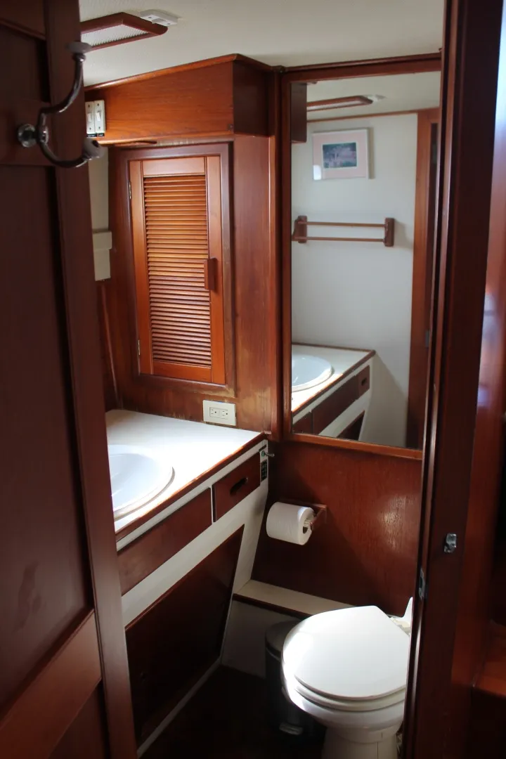 Slide: The Image of Master Head - 6006651