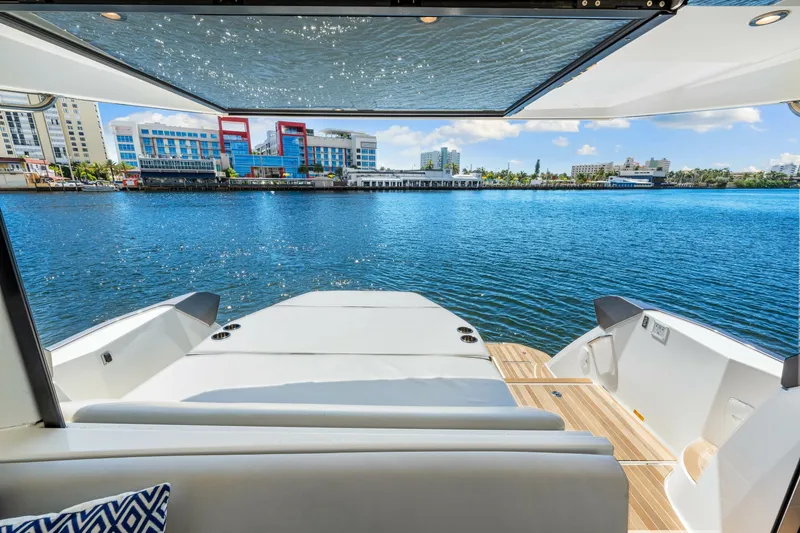 Slide: The Image of Beneteau Gran Turismo 45 2024 - 6006747