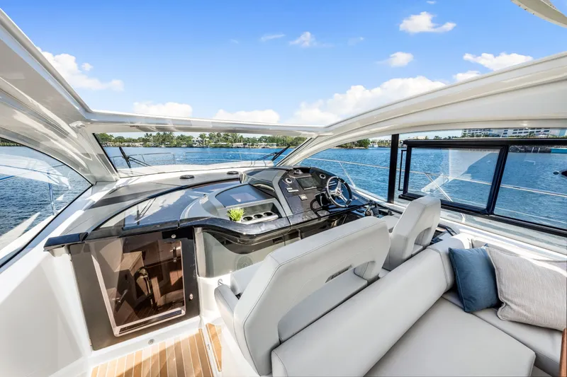 Slide: The Image of Beneteau Gran Turismo 45 2024 - 6006761