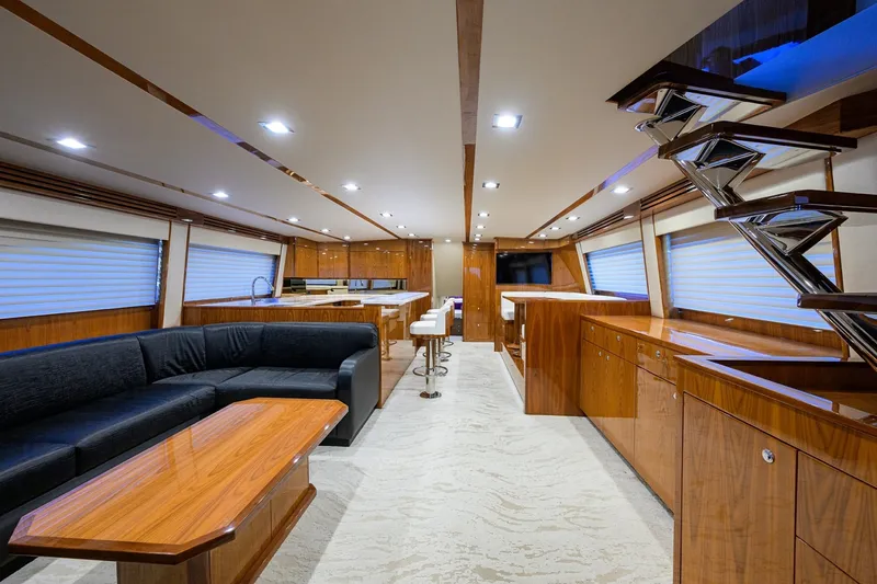 Slide: The Image of Viking 80 MERCEDES - Salon 2023 Viking 80 Convertible MERCEDES - 7658225