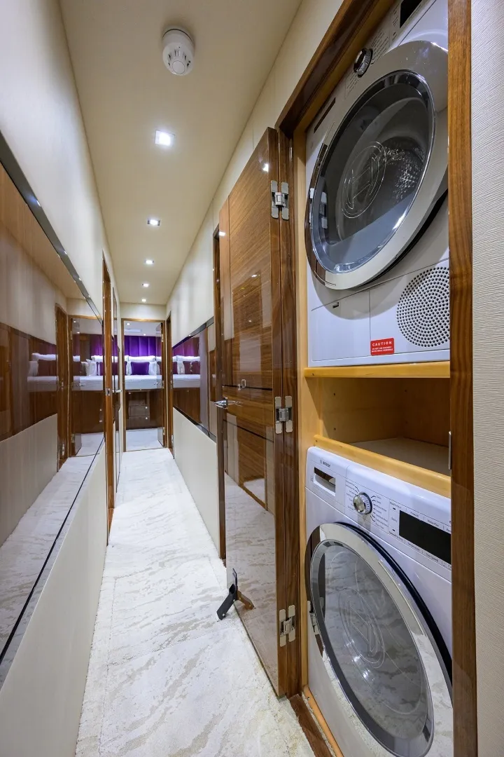 Slide: The Image of Viking 80 MERCEDES - Laundry Center 2023 Viking 80 Convertible MERCEDES - 7658236