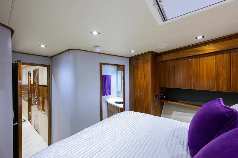 Slide: The Image of Viking 80 MERCEDES - Forward Guest Stateroom 2023 Viking 80 Convertible MERCEDES - 7658243