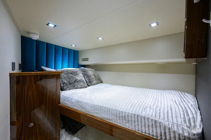 Slide: The Image of Viking 80 MERCEDES - Forward Starboard Guest Stateroom 2023 Viking 80 Convertible MERCEDES - 7658245