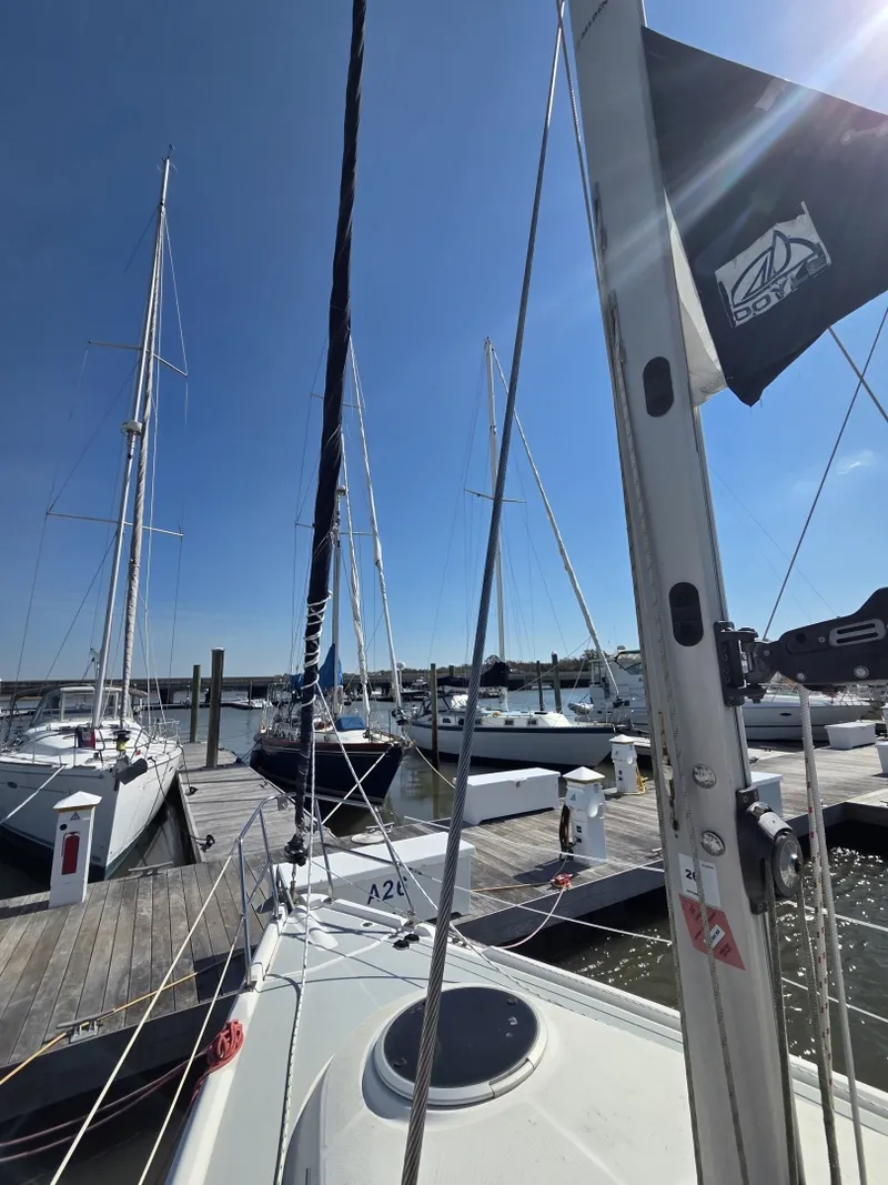 Slide: The Image of Hunter 31-2 2005 - 6007273