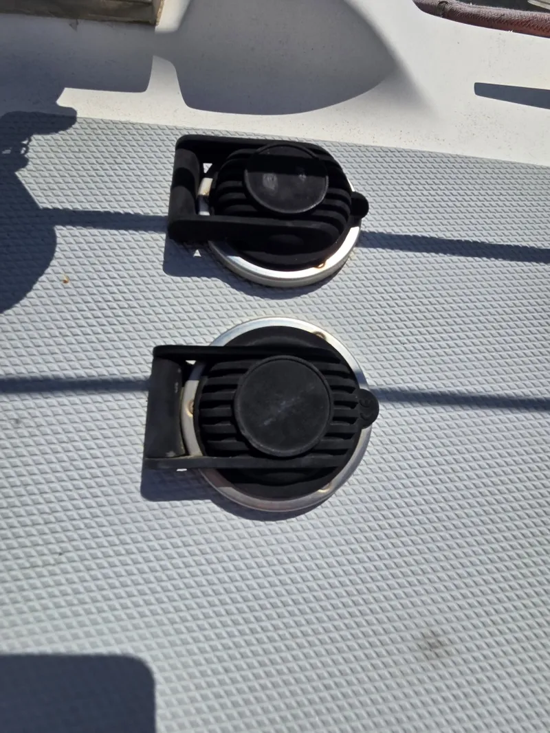 Slide: The Image of Hunter 31-2 2005 - 6007268