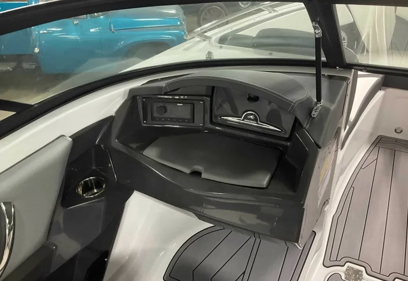 Slide: The Image of Monterey 238SS 2023 - 6014100